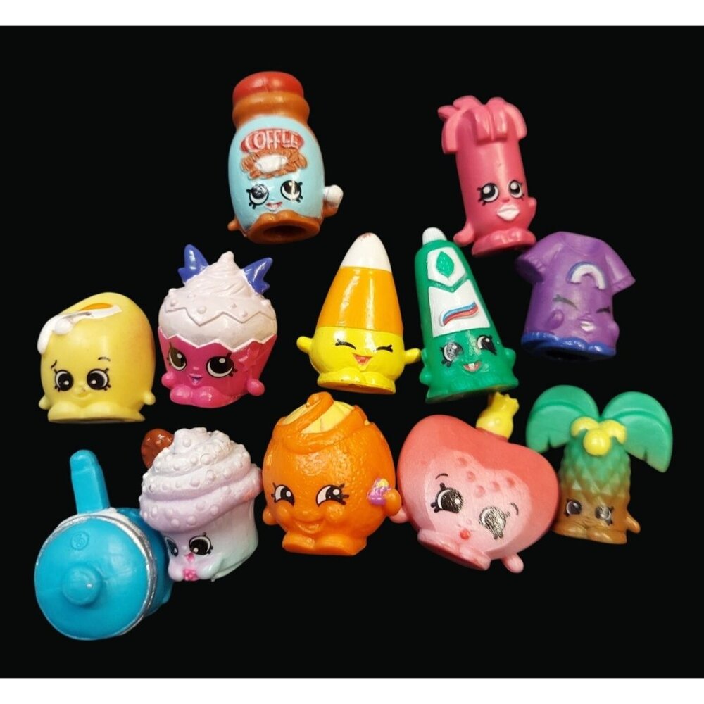 Shopkins Lot Of 12 Miniature Collectible Figures Mixed Series K04 J